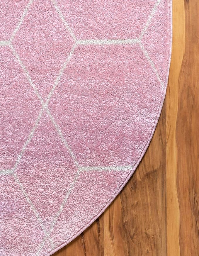 Unique Loom Trellis Frieze Collection Area Rug - Geometric (7' 10" x 10' Oval, Light Pink/ Ivory)