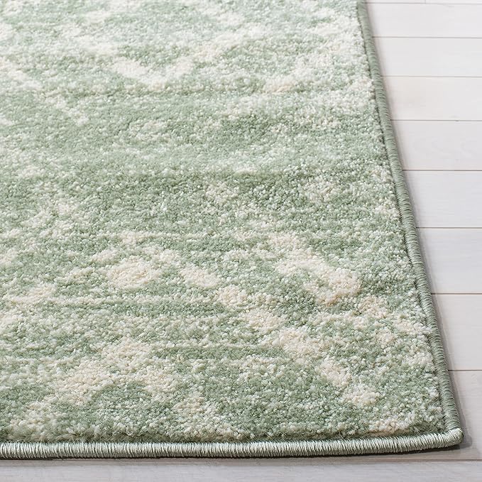 SAFAVIEH Adirondack Collection Area Rug - 6' Square, Green & Ivory, Modern Diamond Distressed Design, Non-Shedding & Easy Care, Ideal for High Traffic Areas in Living Room, Bedroom (ADR131Y)