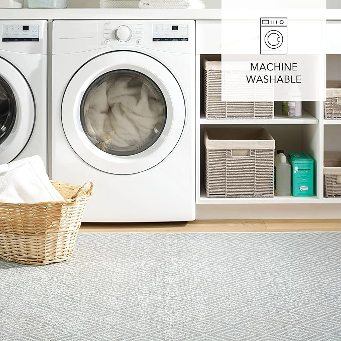 Dash and Albert Diamond Machine Washable Area Rug - 5' x 8' Platinum/White - Diamond Accent Rug - Anti-Slip Backing, Lightweight, Machine Washable, High Traffic Areas Kitchen, Mudroom, Laundry Room