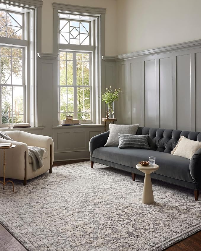 Loloi Magnolia Home by Joanna Gaines Gigi Collection GIG-01 Grey/Ivory 4'-0" x 6'-0" Accent Rug