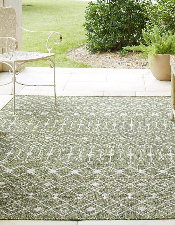 Unique Loom Outdoor Trellis Collection Area Rug - Tribal Trellis (10' x 14' 1" Rectangle, Green/ Natural)