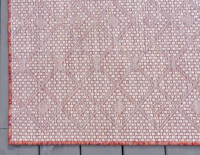 Unique Loom Outdoor Trellis Collection Area Rug - Tribal Trellis (7' 1" x 10' Rectangle, Rust Red/ Ivory)