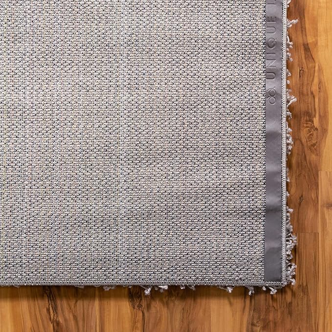 Unique Loom Solid Shag Collection Area Rug (4' 1" x 6' 1" Rectangle, Cloud Gray)