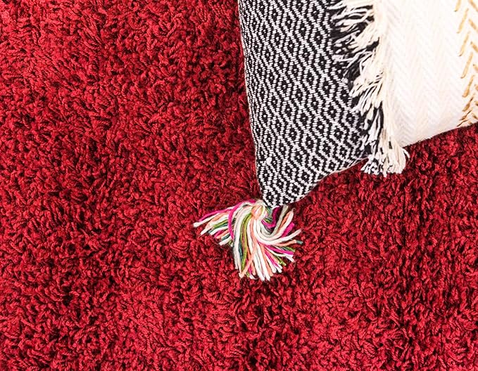 Unique Loom Solid Shag Collection Area Rug (2' 6" x 16' 5" Runner, Cherry Red)