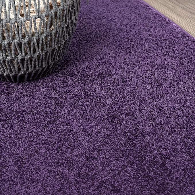 JONATHAN Y Haze Solid Low-Pile Purple Indoor Area Rug 5x8, Coastal,Bohemian,Minimalist,Classic, Easy-Cleaning for Living Room,Bedroom,Kitchen,Pet Friendly,Non-Shedding (SEU100N-5)