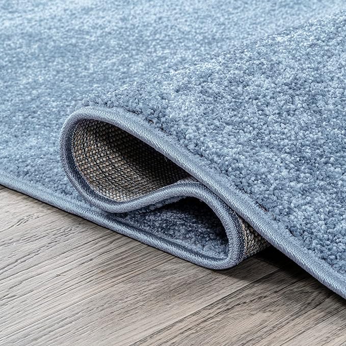 JONATHAN Y Haze Solid Low-Pile Classic Blue Indoor Area Rug 5x8, Coastal,Bohemian,Minimalist,Classic, Easy-Cleaning for Living Room,Bedroom,Kitchen,Pet Friendly,Non-Shedding (SEU100F-5)