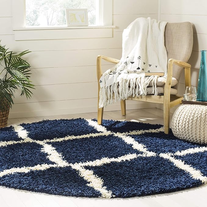 SAFAVIEH Dallas Shag Collection Area Rug - 4' Round, Navy & Ivory, Trellis Design, Non-Shedding & Easy Care, 1.5-inch Thick Ideal for High Traffic Areas in Living Room, Bedroom (SGD257N)