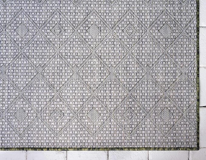 Unique Loom Outdoor Trellis Collection Area Rug - Tribal Trellis (6' 1" x 9' Rectangle, Green/ Natural)
