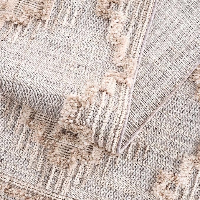 Hauteloom Ampusungan Modern Moroccan Medallion Farmhouse Living Room, Bedroom Area Rug - High Low - High Pile Carpet - Cream, Beige, Brown, Beige - 6'7" x 9'