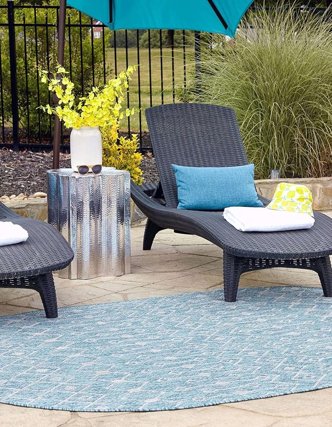 Unique Loom Outdoor Trellis Collection Area Rug - Tribal Trellis (5' 3" x 8' Oval, Aqua/ Ivory)