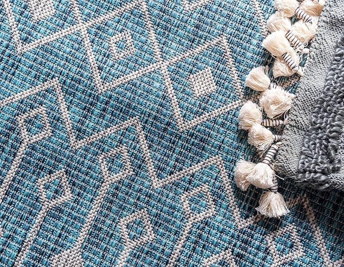 Unique Loom Outdoor Trellis Collection Area Rug - Tribal Trellis (10' x 14' 1" Rectangle, Teal/ Ivory)