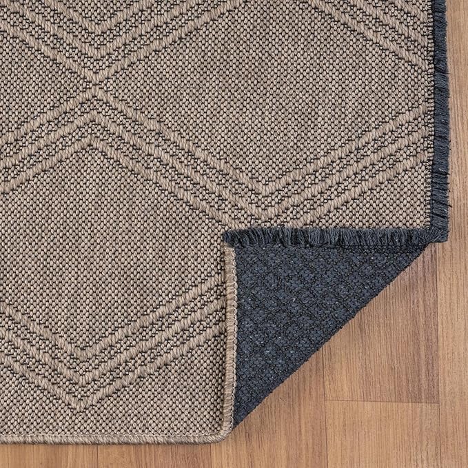 LUXE WEAVERS Modern Farmhouse Brown 9x12 Washable Area Rug, Anti-Slip Diamond Pattern Carpet