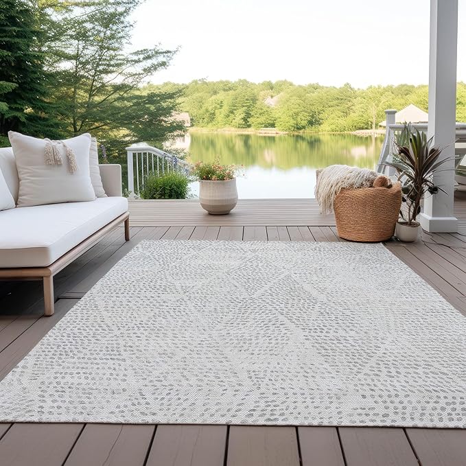 Addison Rugs Chantille ACN591 Silver 2'6" x 3'10" Indoor Outdoor Area Rug, Easy Clean, Machine Washable, Non Shedding, Bedroom, Living Room, Dining Room, Kitchen, Patio Rug
