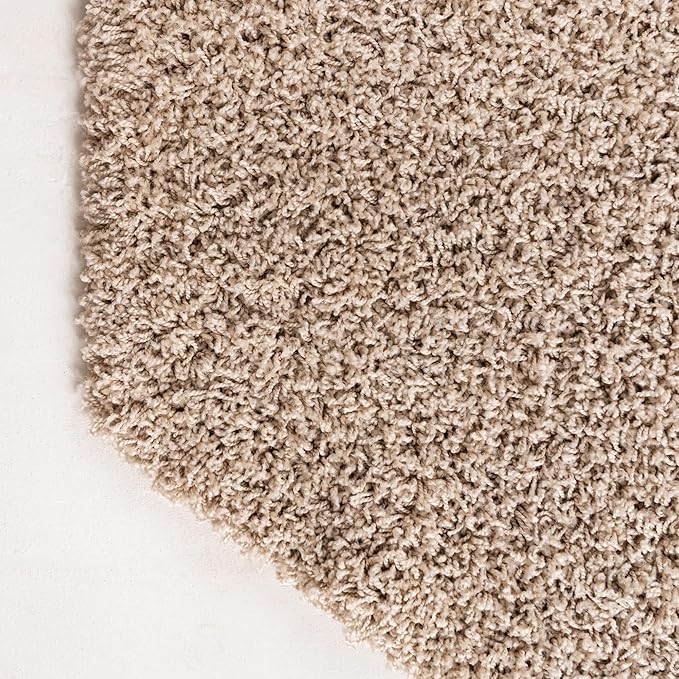 Unique Loom Solid Shag Collection Area Rug (7' 10" Octagon, Taupe)