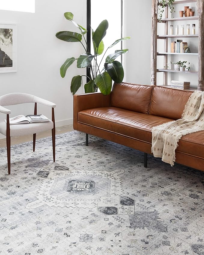 Loloi Skye Collection SKY-02 Silver/Grey 8'-0" x 8'-0" Round Area Rug