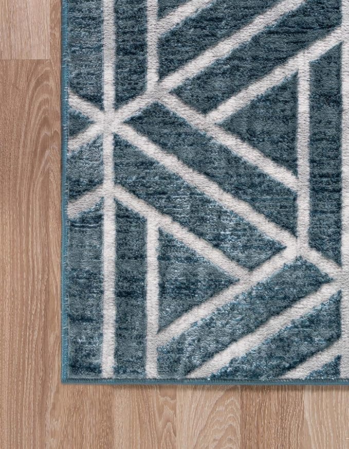 Rugs.com Lattice Trellis Collection Rug – 8' x 10' Blue Low-Pile Rug Perfect for Living Rooms, Large Dining Rooms, Open Floorplans