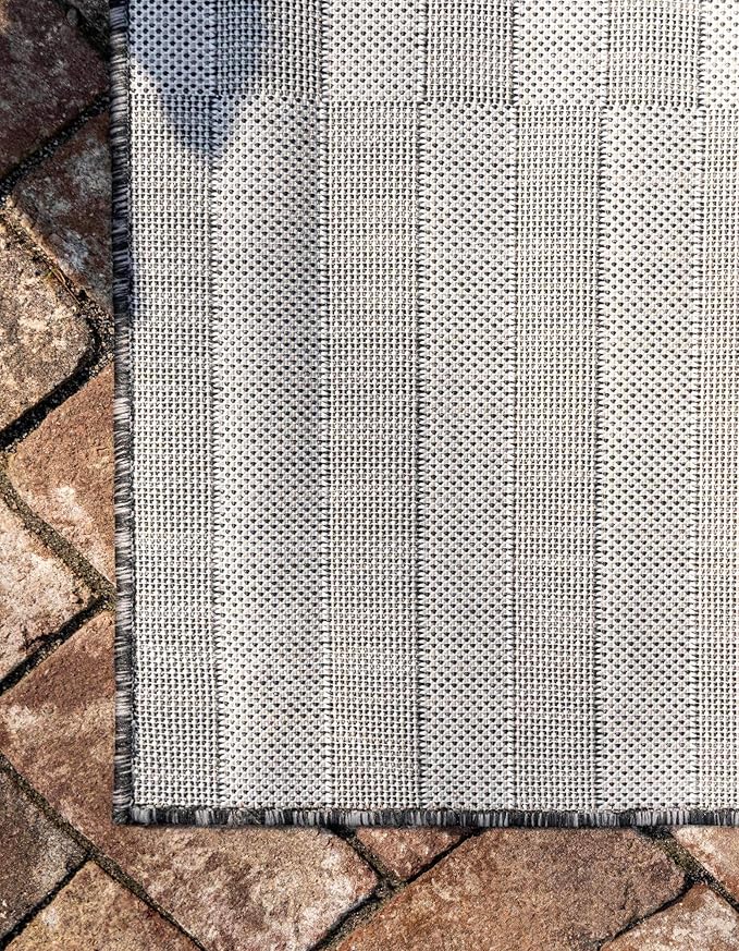 Unique Loom Outdoor Striped Collection Area Rug - Striped (4' 1" x 6' 1" Rectangle, Charcoal/Ivory)