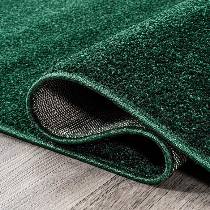 JONATHAN Y Haze Solid Low-Pile Emerald Indoor Area Rug 10x14, Coastal,Bohemian,Minimalist,Classic, Easy-Cleaning for Living Room,Bedroom,Kitchen,Pet Friendly,Non-Shedding (SEU100L-14)