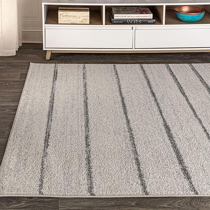 JONATHAN Y Williamsburg Minimalist Stripe Cream/Gray Indoor Area Rug, 5x8, Contemporary, Modern, Easy-Cleaning for Living Room, Bedroom, Kitchen, Pet Friendly, Non-Shedding (MOH201A-5)