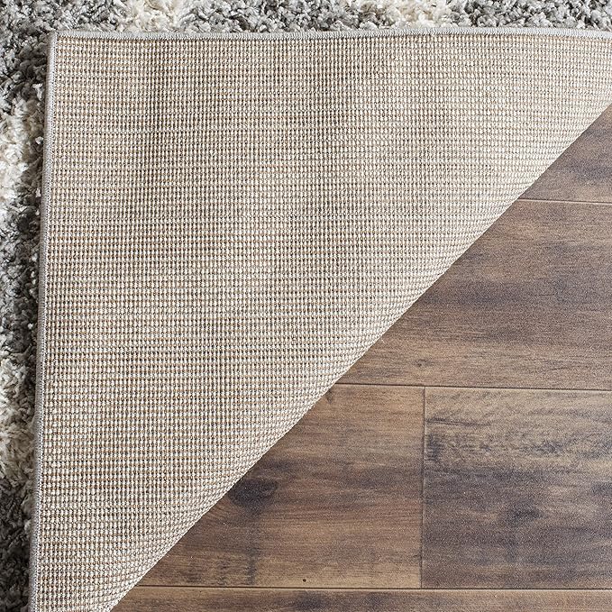 SAFAVIEH Dallas Shag Collection Runner Rug - 2'3" x 18', Grey & Ivory, Trellis Design, Non-Shedding & Easy Care, 1.5-inch Thick Ideal for High Traffic Areas in Living Room, Bedroom (SGD257G)