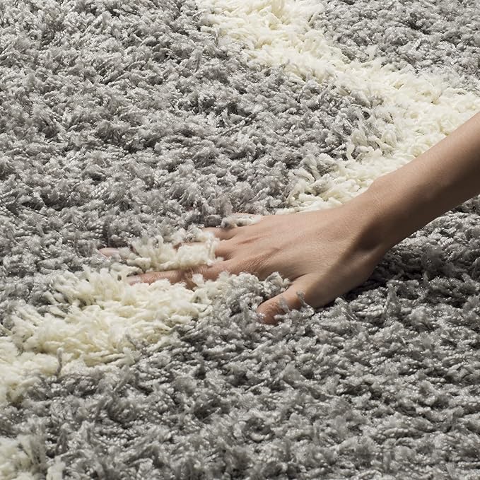 SAFAVIEH Dallas Shag Collection Runner Rug - 2'3" x 12', Grey & Ivory, Trellis Design, Non-Shedding & Easy Care, 1.5-inch Thick Ideal for High Traffic Areas in Living Room, Bedroom (SGD257G)