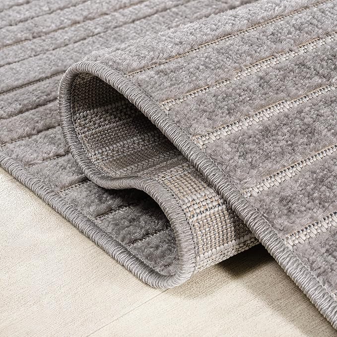 JONATHAN Y Hallie High-Low Curve Gray/Ivory Indoor/Outdoor Runner Rug, 2x10, Minimalist, Pet Friendly, Non-Shedding, Stain Resistant, Hose-Washable for Backyard, Patio, Porch (SCN100A-210)
