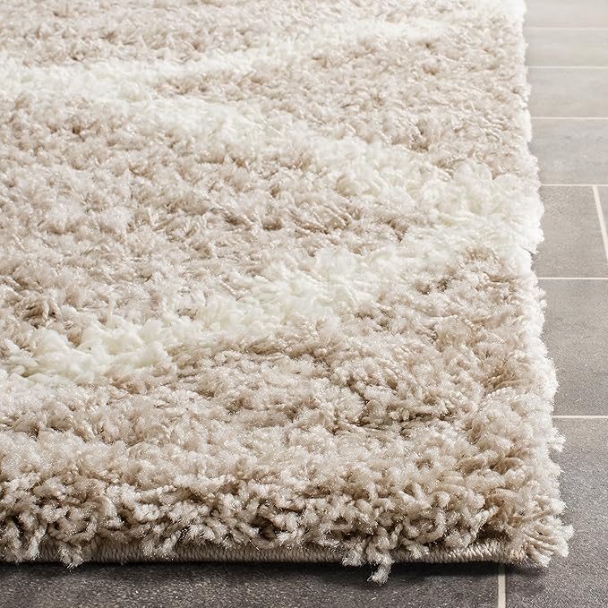 SAFAVIEH Dallas Shag Collection Runner Rug - 2'3" x 22', Beige & Ivory, Trellis Design, Non-Shedding & Easy Care, 1.5-inch Thick Ideal for High Traffic Areas in Living Room, Bedroom (SGD257D)