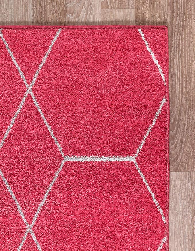 Unique Loom Trellis Frieze Collection Area Rug - Geometric (4' 1" x 6' 1" Rectangle Pink/Ivory)