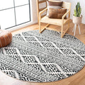 SAFAVIEH Tulum Collection Area Rug - 4' Round, Ivory & Black, Moroccan Boho Tribal Design, Non-Shedding & Easy to Clean, Ideal for Living Room, Bedroom, Dining Space (TUL272B)