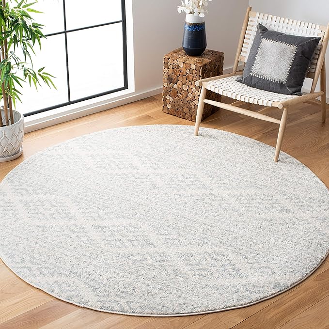 SAFAVIEH Tulum Collection Area Rug - 5' Round, Ivory & Light Grey, Moroccan Boho Tribal Design, Non-Shedding & Easy to Clean, Ideal for Living Room, Bedroom, Dining Space (TUL272G)