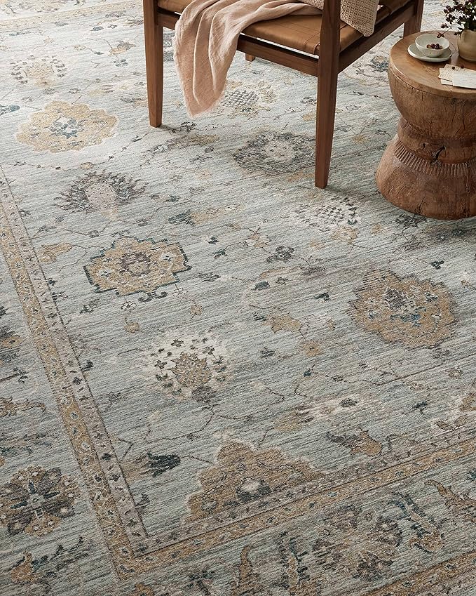 Loloi Magnolia Home by Joanna Gaines Millie Collection MIE-02 Sky/Gold 7'-10" x 7'-10", .25" Pile Height, Round Area Rug