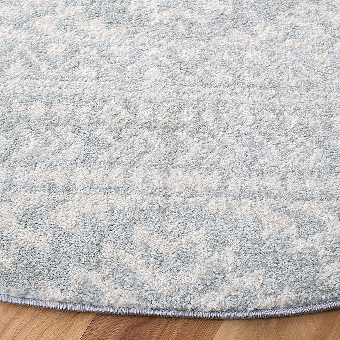 SAFAVIEH Tulum Collection Area Rug - 3' Round, Light Grey & Ivory, Moroccan Boho Tribal Design, Non-Shedding & Easy to Clean, Ideal for Entryway, Foyer, Accent Space, Bedroom (TUL272F)