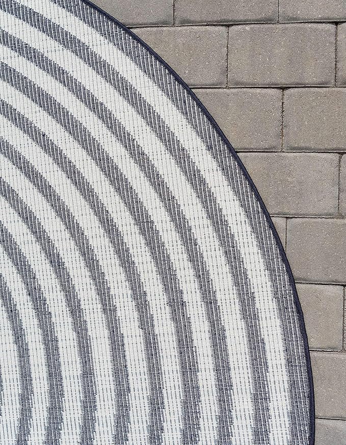 Unique Loom Sabrina Soto Outdoor Collection Geometric, Modern, Vibrant, Carved Area Rug (8' 0 x 8' 0 Round, Navy Blue/ Ivory)