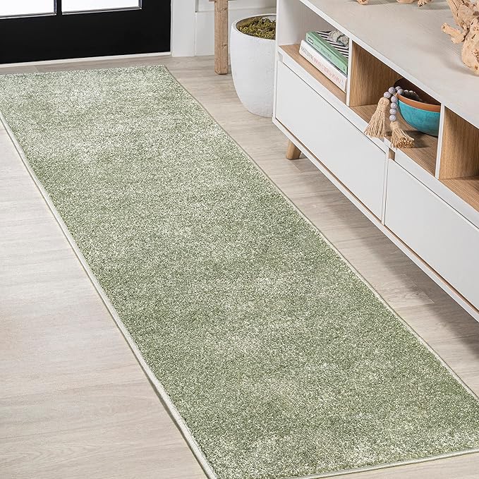 JONATHAN Y Haze Solid Low-Pile Green Runner Rug 2x8, Coastal,Bohemian,Minimalist,Classic, Easy-Cleaning for Living Room,Bedroom,Kitchen,Pet Friendly,Non-Shedding (SEU100O-28)