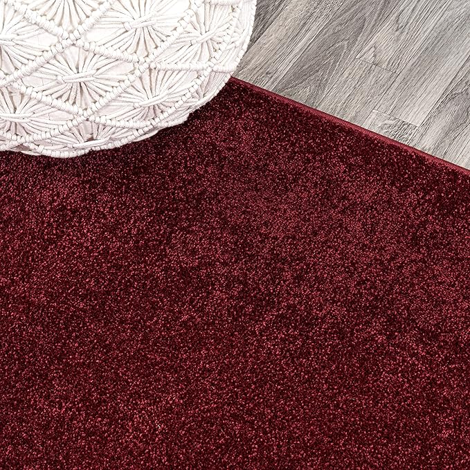 JONATHAN Y Haze Solid Low-Pile Dark Red 8' Round Indoor Area Rug, Coastal,Bohemian,Minimalist,Classic, Easy-Cleaning for Living Room,Bedroom,Kitchen,Pet Friendly,Non-Shedding (SEU100Q-8R)