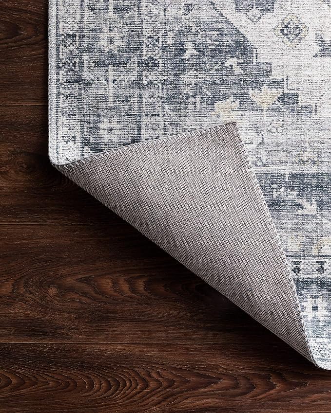 Loloi II Skye Collection SKY-02 Silver/Grey 5'-0" x 7'-6" Area Rug