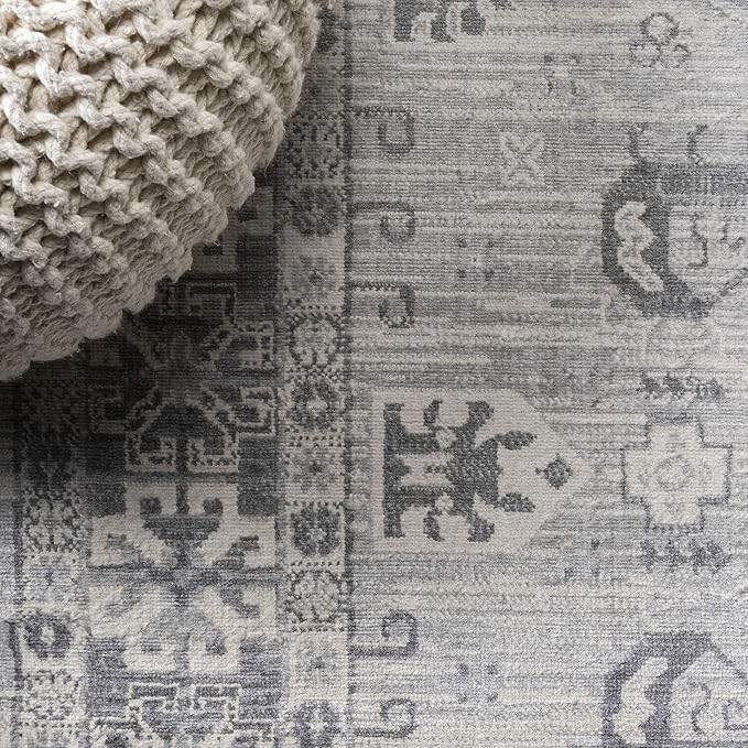 JONATHAN Y Modern Vintage Medallion Light Grey Runner Rug, 2x8, Country, Floral, Easy-Cleaning for Living Room, Bedroom, Kitchen, Pet Friendly, Non-Shedding (MDP108B-28)