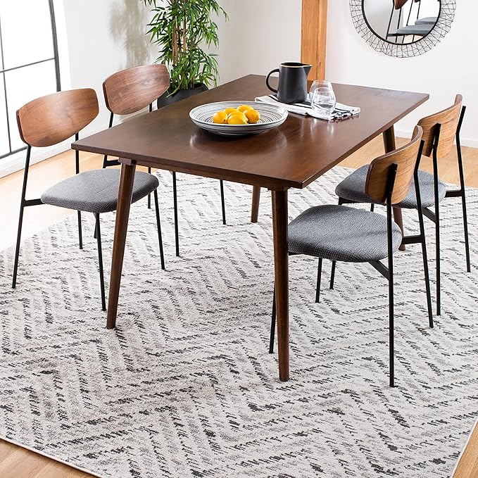 SAFAVIEH Adirondack Collection Area Rug - 6' x 9', Ivory & Charcoal, Chevron Design, Non-Shedding & Easy Care, Ideal for High Traffic Areas in Living Room, Bedroom (ADR104N)