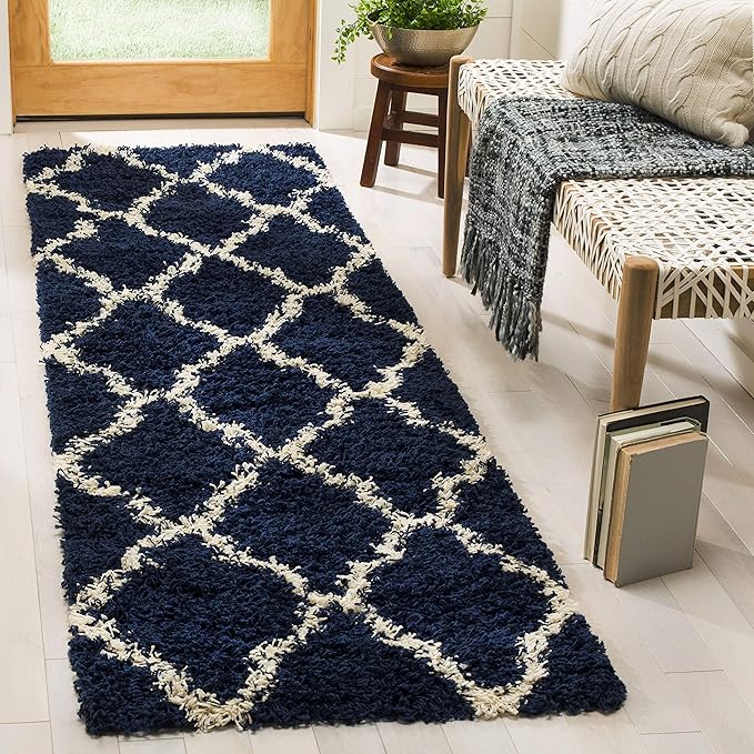 SAFAVIEH Dallas Shag Collection Runner Rug - 2'3" x 6', Navy & Ivory, Trellis Design, Non-Shedding & Easy Care, 1.5-inch Thick Ideal for High Traffic Areas in Living Room, Bedroom (SGD257N)