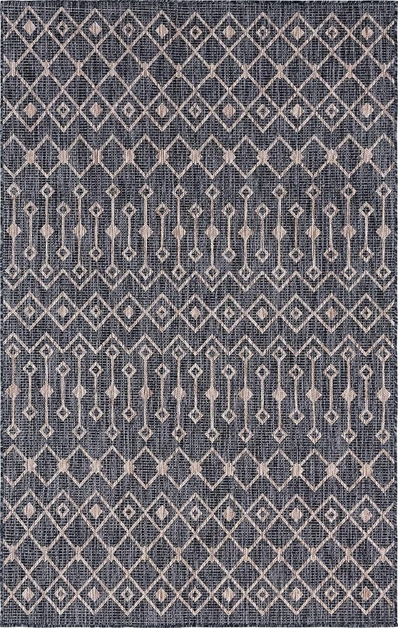 Unique Loom Outdoor Trellis Collection Area Rug - Tribal Trellis (5' 3" x 8' Rectangle, Charcoal Gray/ Natural)
