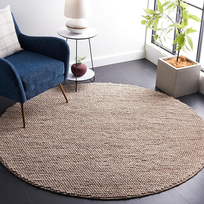 SAFAVIEH Natura Collection Area Rug - 6' Round, Brown, Handmade Wool Blend, Textured Design, Ideal for Living Room, Bedroom, Dining Space (NAT620T)