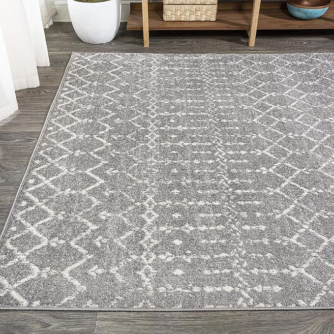 JONATHAN Y Boho Vintage Diamond Gray/Ivory Indoor Area Rug 4X6 ft, Moroccan Hype for Living Room, Bedroom, Kitchen, Office, Easy-Cleaning, High Traffic, Pet-Friendly, Non-Shedding (MOH101C-4)