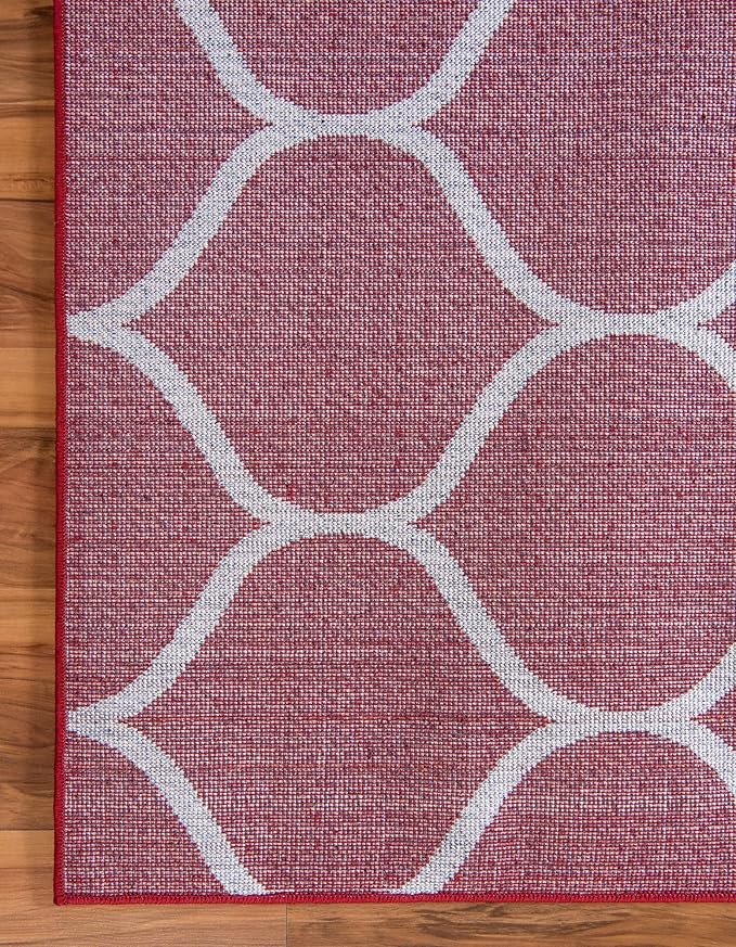 Rugs.com Lattice Frieze Collection Rug – 2' x 8' 8 Runner Red Medium Rug Perfect for Living Rooms, Large Dining Rooms, Open Floorplans