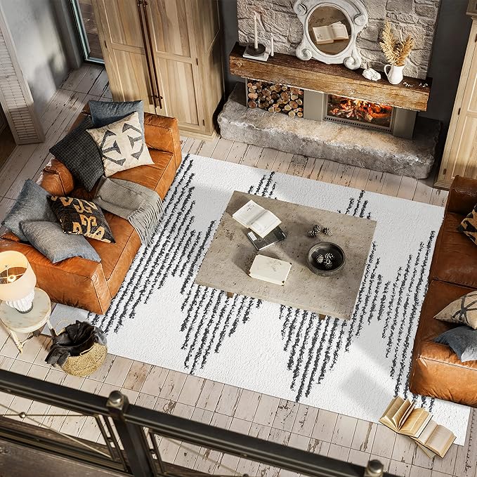 JONATHAN Y Elm Diamond Stripe Shag White/Gray Indoor Area Rug, 4x6, Geometric, Bohemian, Contemporary, Easy-Cleaning for Living Room, Bedroom, Kitchen, Pet Friendly, Non-Shedding (MOH408A-4)