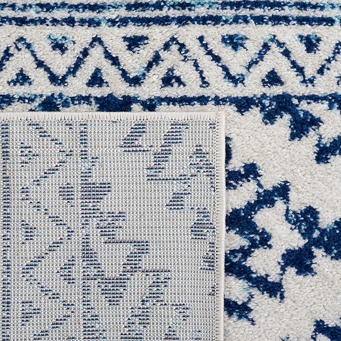 SAFAVIEH Area Rug 4x6 - Tulum Collection - Ivory & Navy, Moroccan Boho Tribal Design, Non-Shedding & Easy to Clean, Ideal for Living Room, Bedroom, Dining Space (TUL272D)