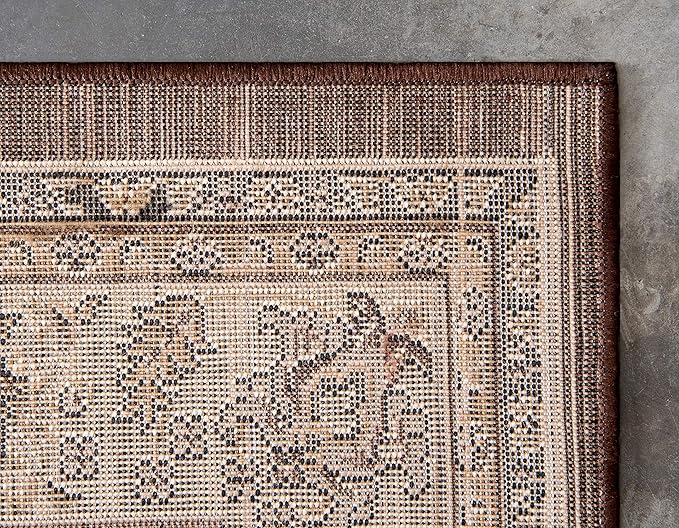 Unique Loom Sialk Hill Collection Area Rug - Washington (7' 10" Square Brown/Black)