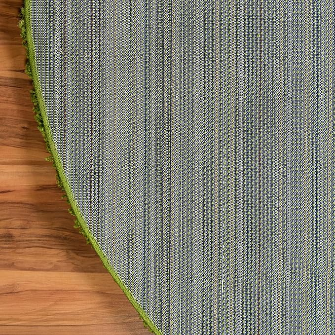 Unique Loom Solid Shag Collection Area Rug (6' 1" Round, Grass Green)
