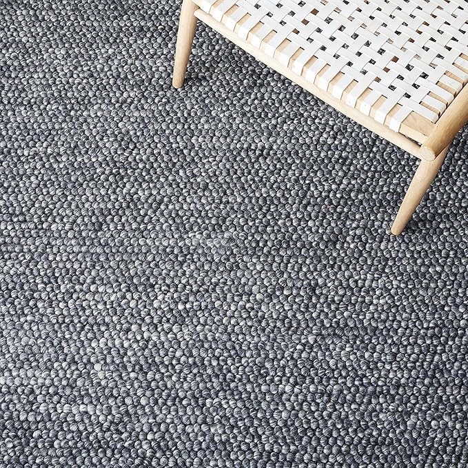 SAFAVIEH Natura Collection Accent Rug - 2' x 3', Dark Grey, Handmade Wool Blend, Textured Design, Ideal for Hallway, Bedroom, Foyer (NAT620H)