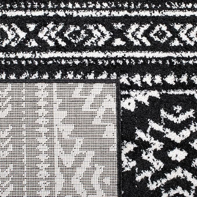 SAFAVIEH Tulum Collection Runner Rug - 2' x 11', Black & Ivory, Moroccan Boho Tribal Design, Non-Shedding & Easy to Clean, Ideal for Living Room, Hallway, Foyer, Entryway, Bedroom (TUL272Z)