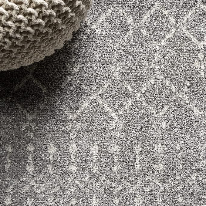 JONATHAN Y Boho Vintage Diamond Gray/Ivory Indoor Area Rug 4X6 ft, Moroccan Hype for Living Room, Bedroom, Kitchen, Office, Easy-Cleaning, High Traffic, Pet-Friendly, Non-Shedding (MOH101C-4)